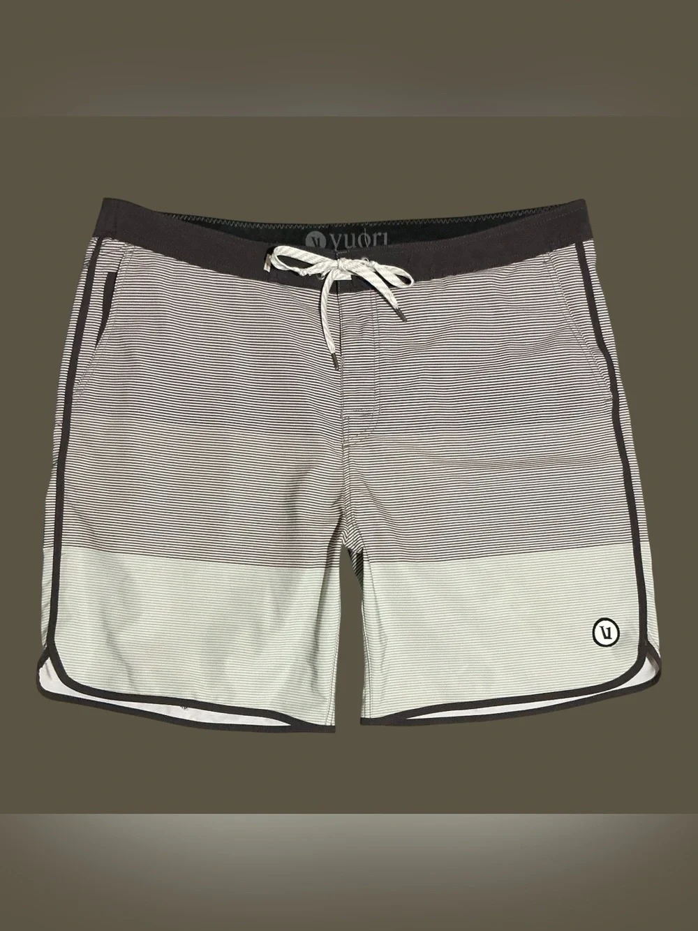 Vuori Cruise Boardshorts 38 Striped Swim Trunks